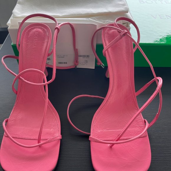 Bottega Veneta Strappy Pink Sandals - Picture 2 of 4